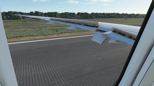 Boeing 787-8 LOT-LRH no mirrored engine and dirty wing thumbnail 5