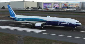Boeing Industries / Boeing House "2011 livery" CaptainSim 777-300ER thumbnail 3