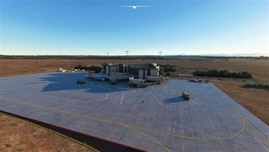 KBFL (Meadows Field, Bakersfield, CA)  thumbnail 7
