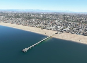 Water fix - Los Angeles County, California, USA thumbnail 19