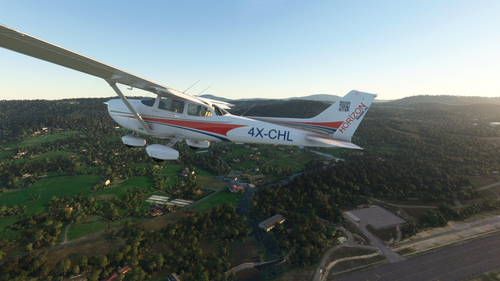 c 172 classic 4X-CHL lviery 