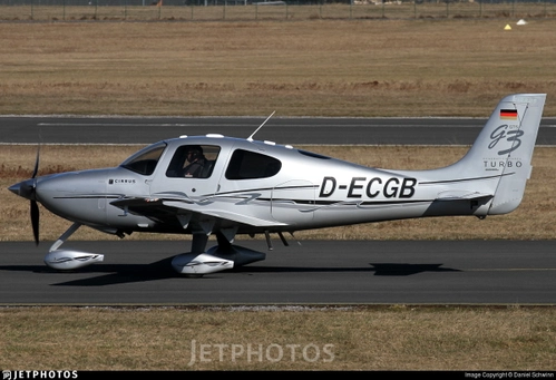 German Registered Cirrus SR22-GTS Turbo D-ECGB.