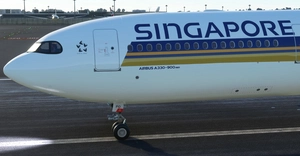 Singapore Airlines Headwind A330-900 thumbnail 7