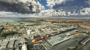 Tours du Port de la Rochelle, Pont de Ré and other landmarks thumbnail 3