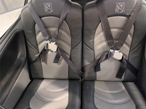 2007 Cirrus SR22 G3 with French registration F-HOCD. thumbnail 9
