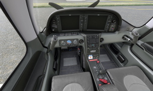 2007 Cirrus SR22 G3 with French registration F-HOCD. thumbnail 6