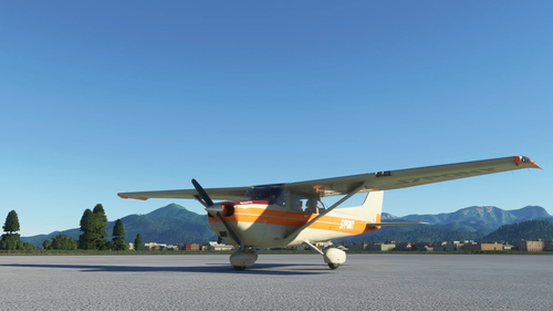 Cessna 172 Classic Creamsicle