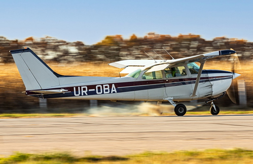 Cessna 172 Classic+G1000 UR-OBA (Ukraine)
