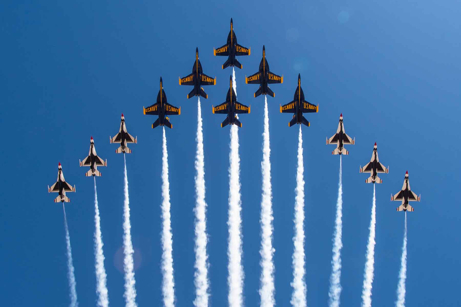 F/A-18 Close Formation Fading Fix - Image 1