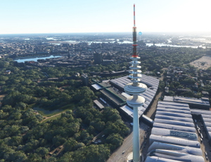 Hamburg Fernsehturm (Radio TV Tower) thumbnail 1