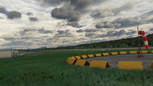 KMVL - Morrisville-Stowe State Airport (Morrisville, Vermont) thumbnail 5