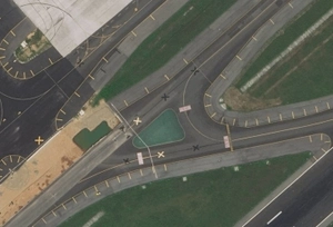 Minor graphical fixes for Double-T's RCTP Taoyuan International Airport thumbnail 5