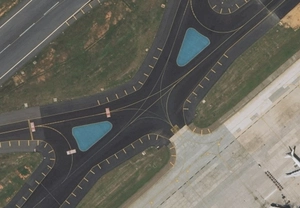 Minor graphical fixes for Double-T's RCTP Taoyuan International Airport thumbnail 9