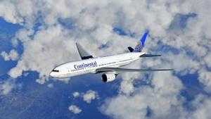 Continental Airlines [8K] - CS 777-200 thumbnail 5