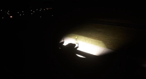 DHC6 Twin Otter - Bright Lights thumbnail 2