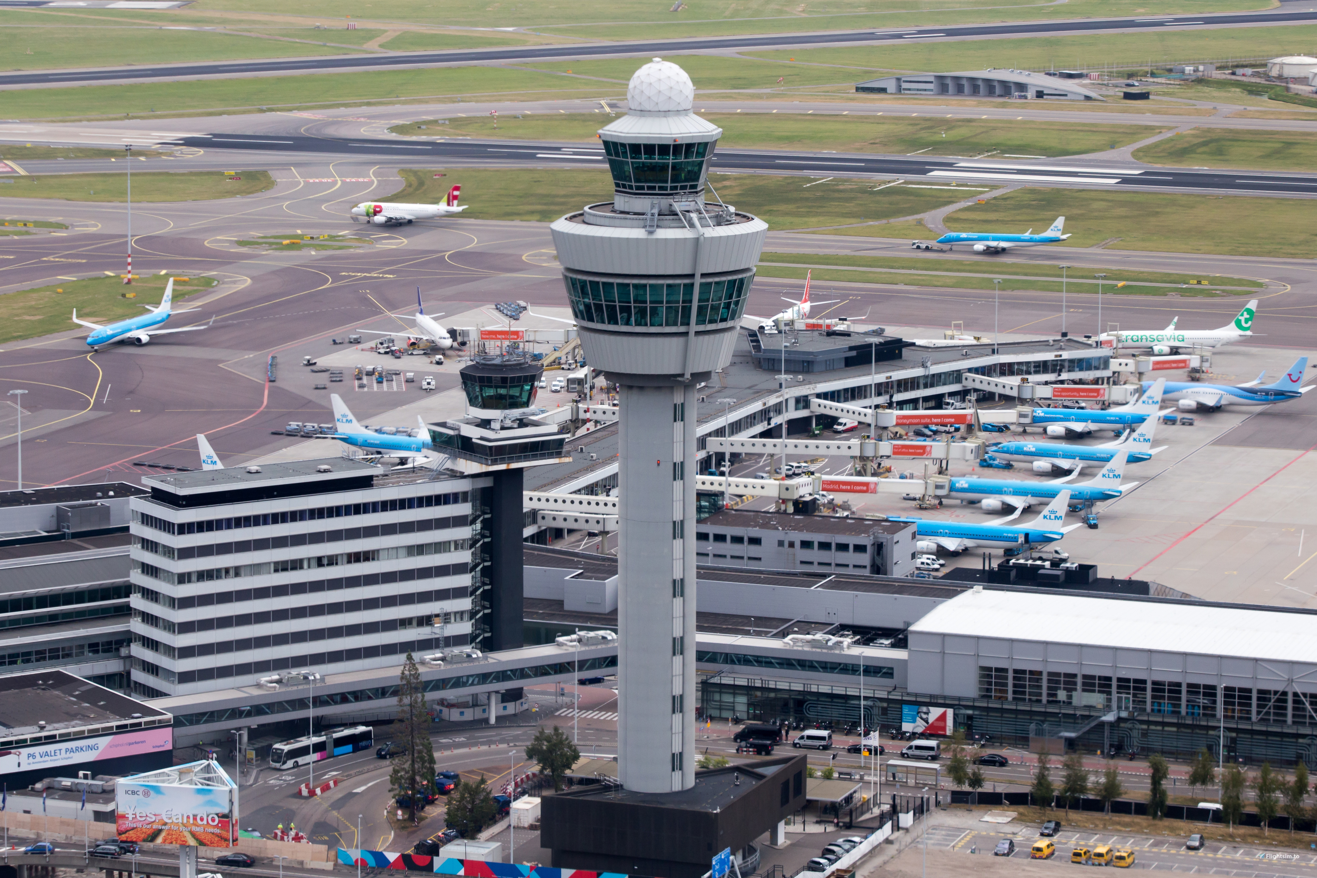 RAAS Amsterdam Airport Schiphol (EHAM) - Image 1