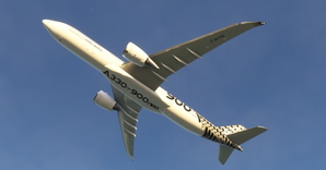 Airbus Industries "Carbon livery" Headwind A330-900 thumbnail 15