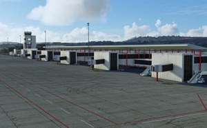 LEAL - Alicante Airport thumbnail 11