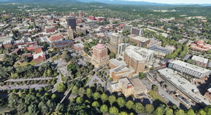 Asheville - NC - USA thumbnail 4