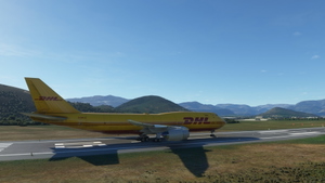 Boeing 747-8 BCF DHL Cargo 4K [No mirroring] thumbnail 2