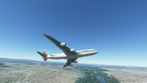 Boeing 747-8i Alitalia 4K [No mirroring] thumbnail 4