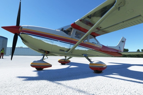 Caranedo Cessna 182T 'Chromed'