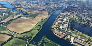 Chalon-sur-Saone, Bourgogne, France thumbnail 3