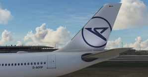 Condor "white livery" Headwind A330-900 thumbnail 4