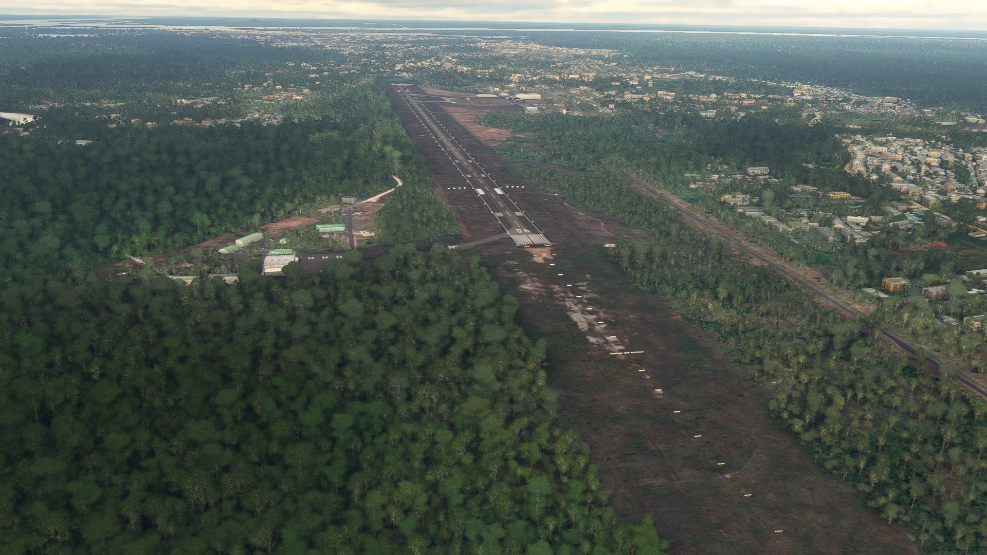 Coronel FAP Francisco Secada Vignetta Intl Airport (SPQT) | Iquitos, Perú - Image 1