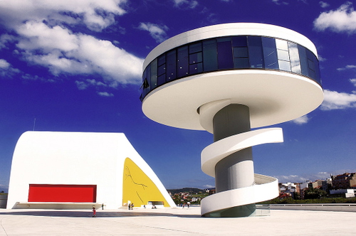 Discover Spain #1 - The Coast from San Sebastian to Vigo and back over the country