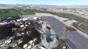 Six Flags Magic Mountain theme park, Los Angeles, CA thumbnail 5