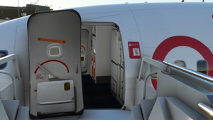 Airberlin [D-AHXA] w/Cabin PMDG B737-700 thumbnail 11