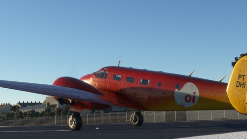 Beech D-18 PT-DHI Squadron Extreme