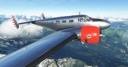 Beechcraft D18S N21FS