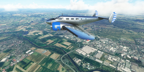 Beechcraft D18S N223CM