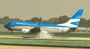 Boeing 737-700 Aerolíneas Argentinas LV-BZO new thumbnail 7
