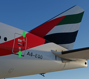 CaptainSim 777-300ER EMIRATES 8K thumbnail 4