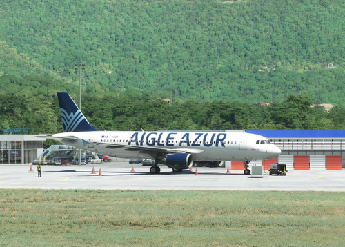 Fenix A320 Aigle Azur F-HAQD (8K and 4K)