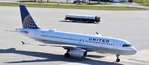 Fenix A320 United Airlines Merger N404UA [8K & 4K] thumbnail 10