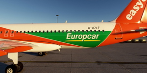 [A32NX] FlyByWire | Airbus A320neo EasyJet G-UZLF in 8k thumbnail 4