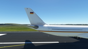 Headwind A330-900neo Bundesrepublik Deutschland with & without mask 8K thumbnail 4
