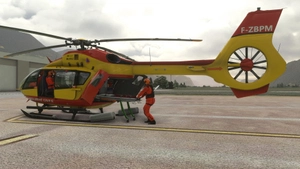 HPG Airbus H145 Sécurité Civile F-ZBPM (Real, 3 VERSIONS!) thumbnail 7
