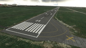 LFRZ Saint-Nazaire Montoir  thumbnail 9