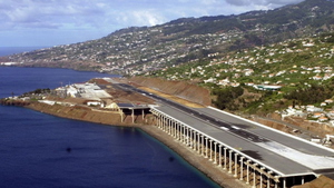 v.4 MADEIRA TERRAIN FIX FOR  AMSIM - LPMA AIRPORT ONLY !! NOT COMPATIBLE WITH AMSIM LPMA 1.3 thumbnail 5
