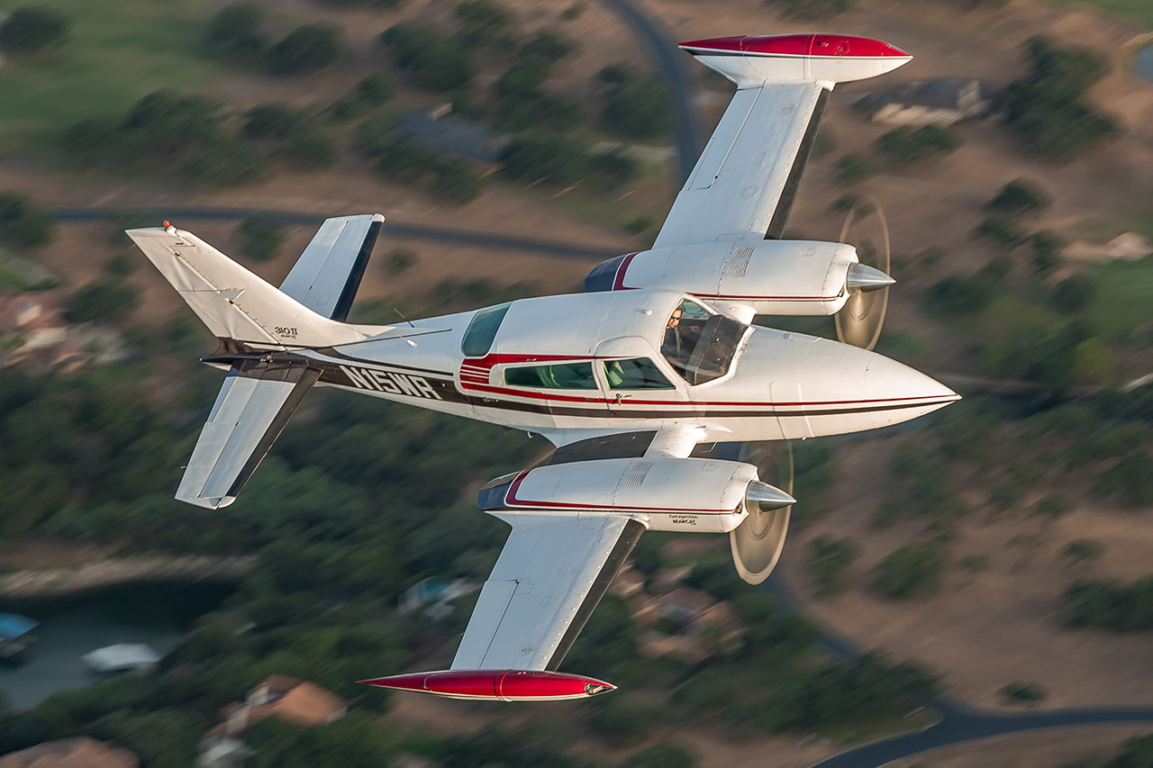 Milviz Cessna 310R N15WR - Image 1