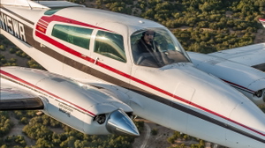 Milviz Cessna 310R N15WR thumbnail 7