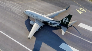 PMDG 737 700 Air New Zealand (ZK-OXX) thumbnail 7