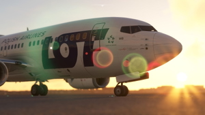 PMDG 737-700 PLL "LOT" current livery thumbnail 1