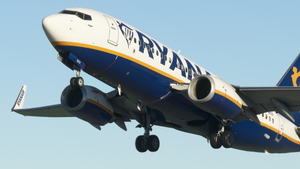 Ryanair (EI-SEV) thumbnail 1