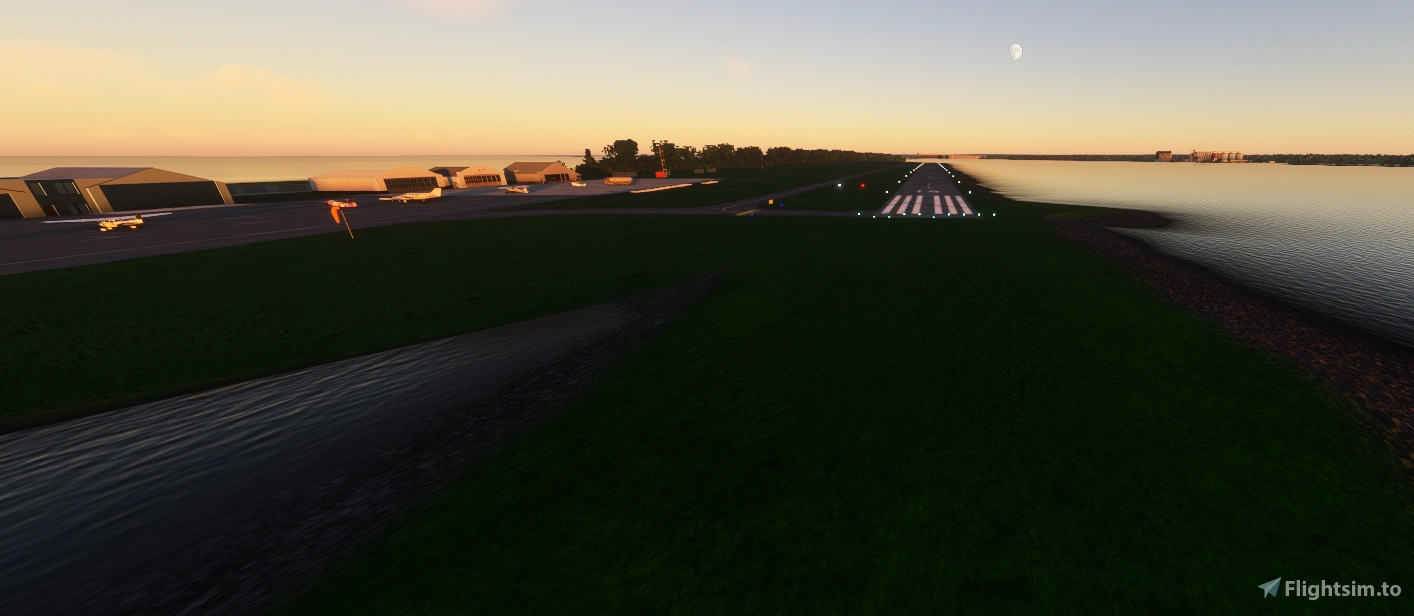 Sky Harbor Airport, Duluth, Minnesota - Image 2